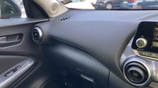 Nissan Juke 1.0 DiG-T 114 Visia 5dr Petrol Hatchback